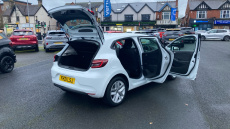 Renault Clio 1.0 TCe 100 Play 5dr Petrol Hatchback